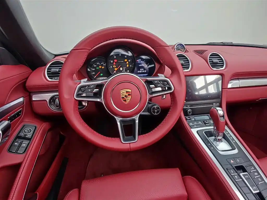 Porsche 718 2022 Boxster 2.0T фото 13