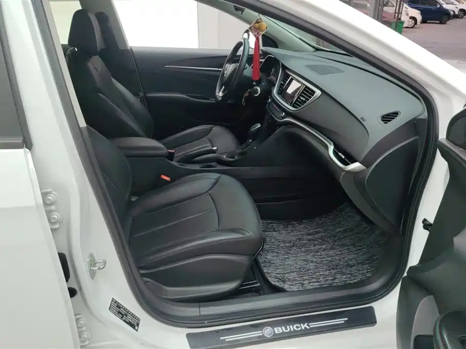 Buick Excelle 2021 1.3T Auto Mild Hybrid Elite фото 8