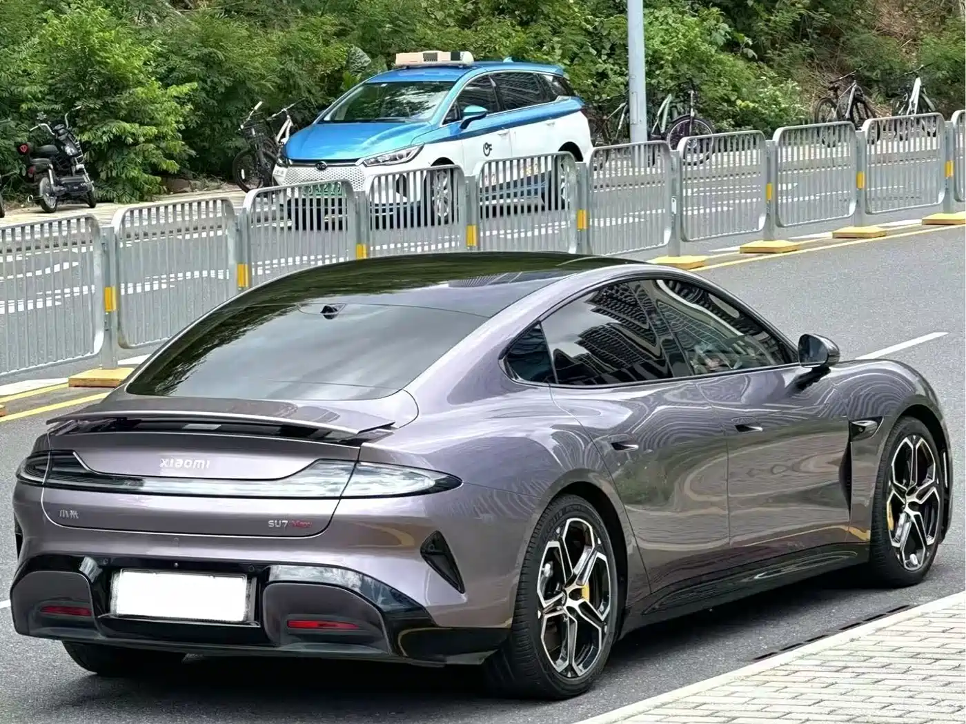 Xiaomi Auto Xiaomi SU7 2024 RWD Ultra Long Range Advanced Smart Driving Pro Edition фото 8
