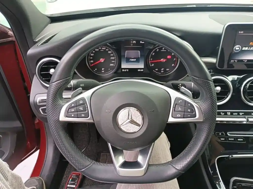 Фото 3 - Mercedes-Benz C-Class