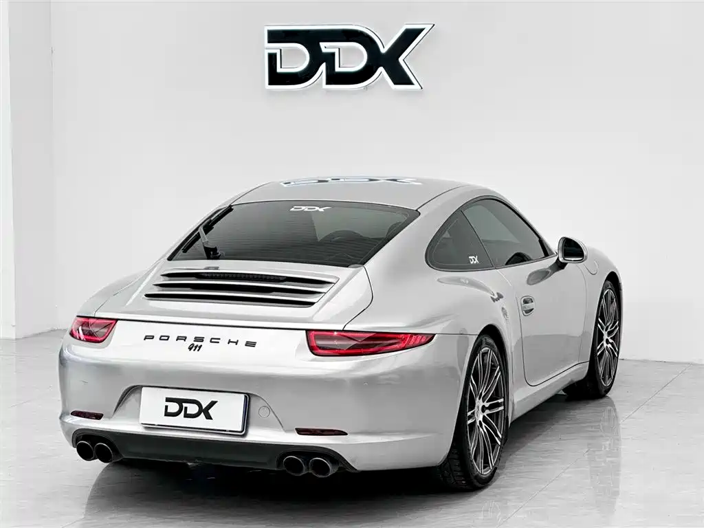 Porsche 911 2015 Carrera 3.4L Style Edition фото 5