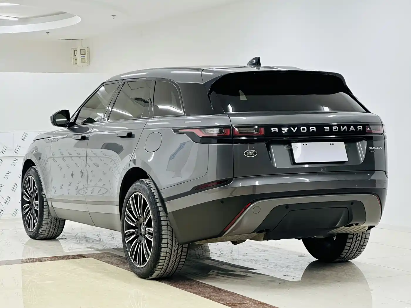 Land Rover Range Rover Velar 2018 P250 S фото 6