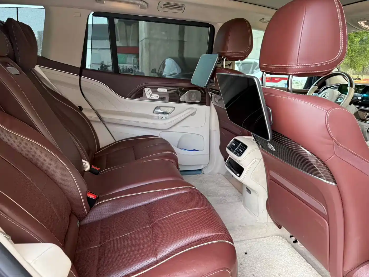 MERCEDES-BENZ MAYBACH GLS