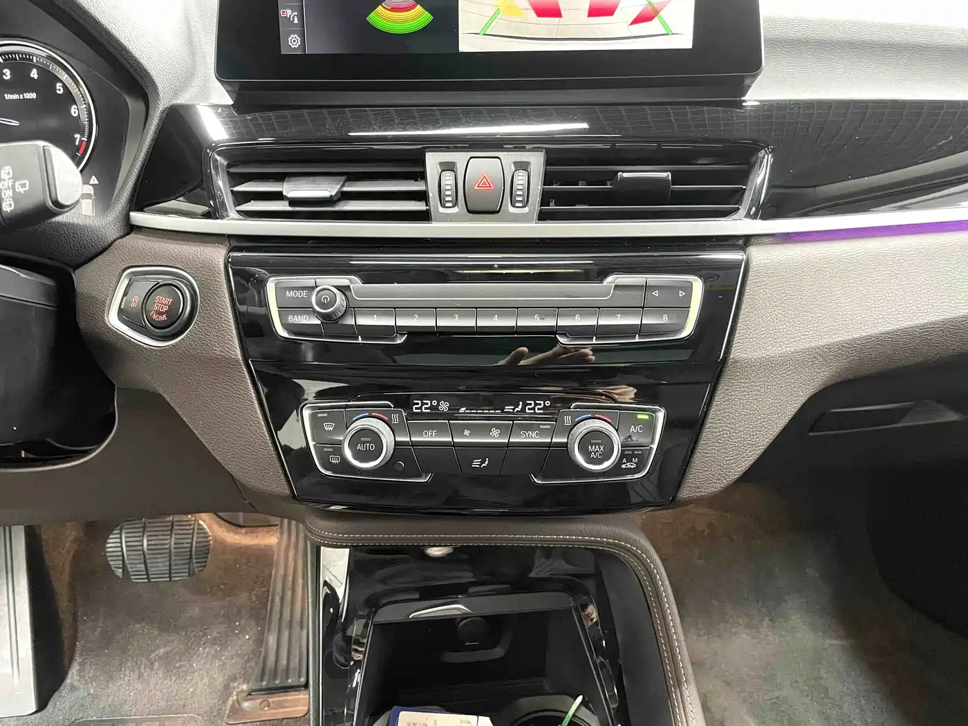 BMW X1 2022 sDrive20Li Premium фото 11