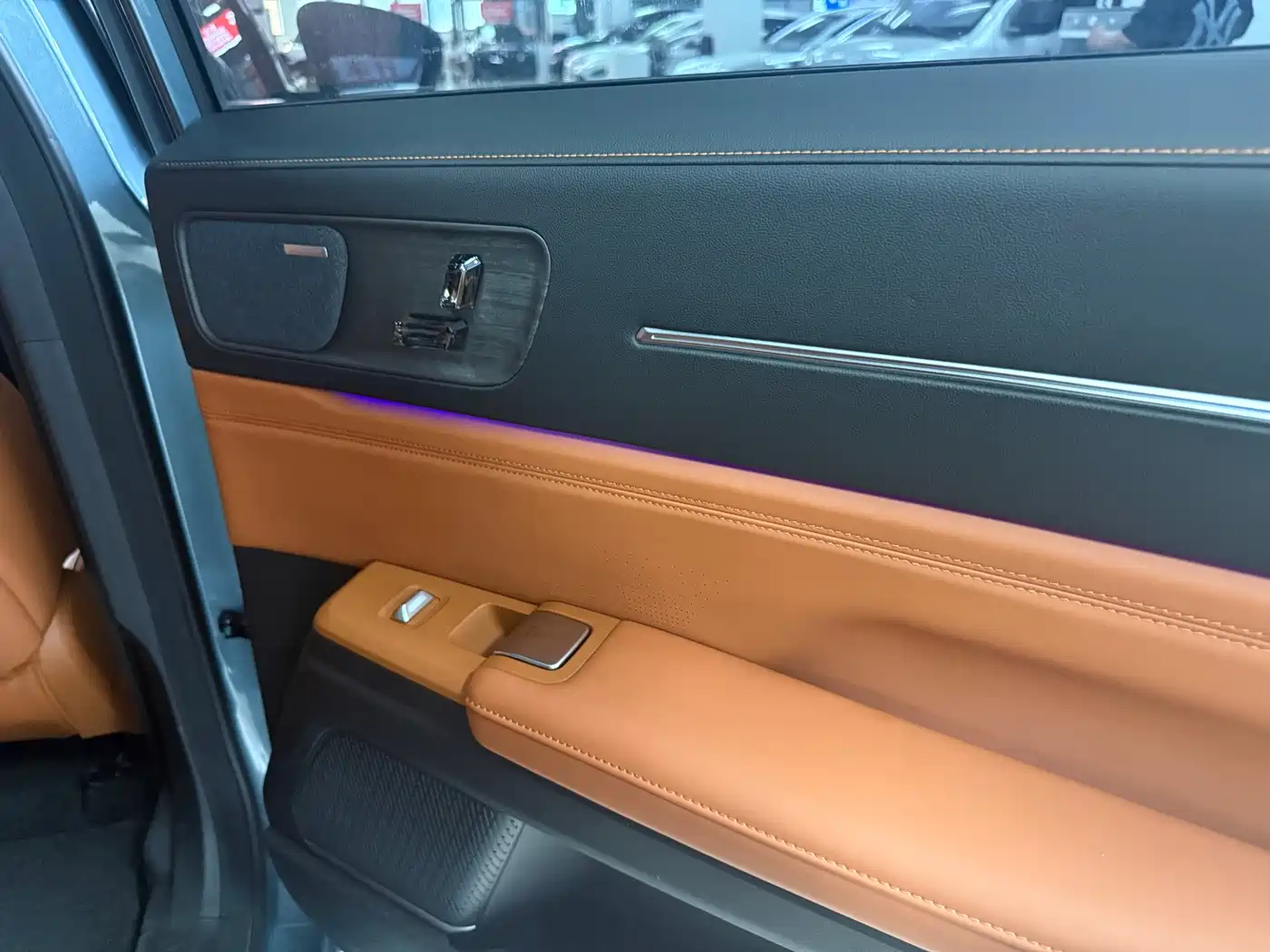 Jetour X70L 2025 2025 2.0T Automatic Flagship 7-Seater