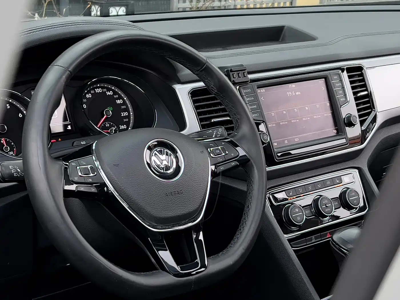 Volkswagen Teramont 2017 380TSI 4WD Luxury Edition фото 14