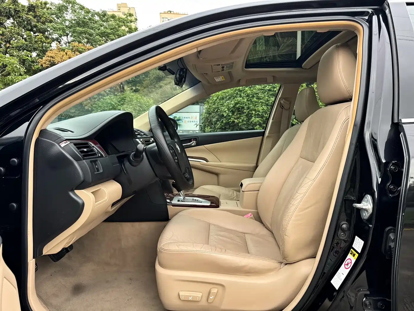 Toyota Camry 2012 2.0G Luxury Navigation Edition фото 11