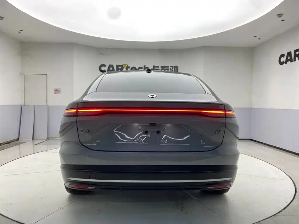 Фото 6 - NIO EC6