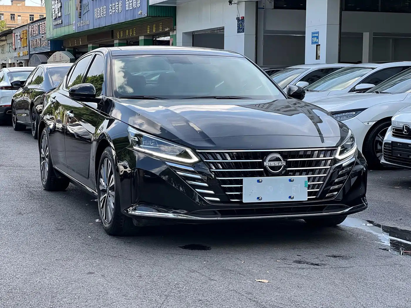 NISSAN TEANA