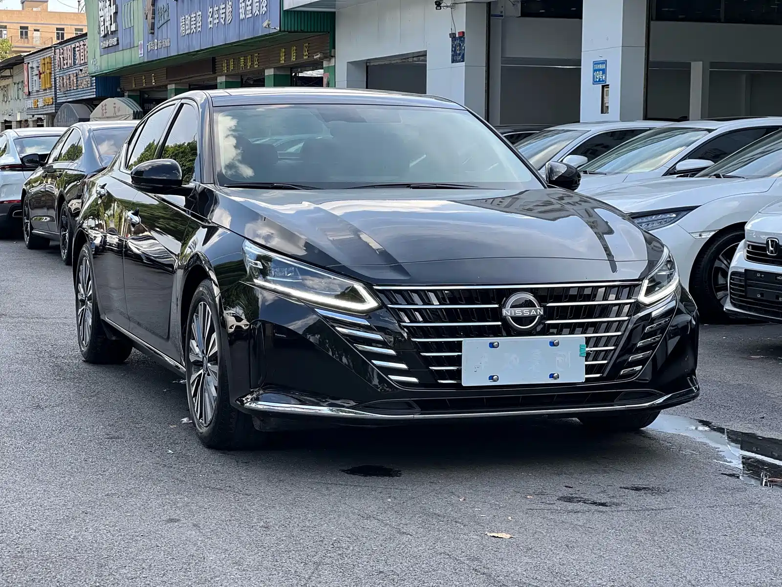 صورة 1 - Nissan Teana