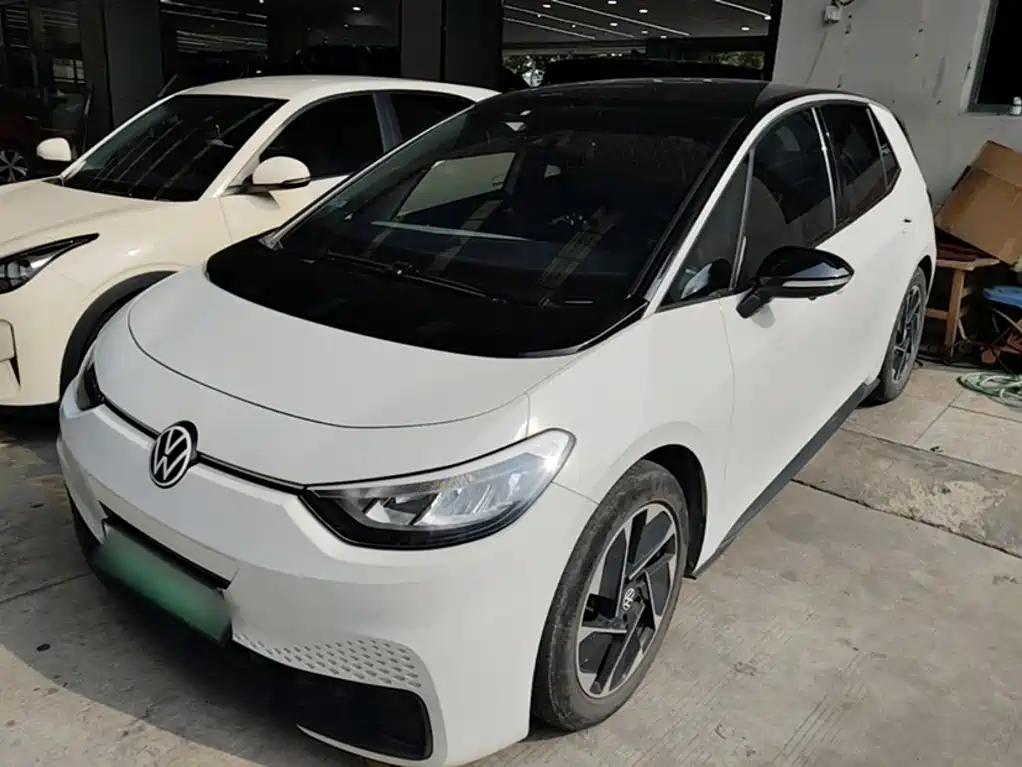 Similar car