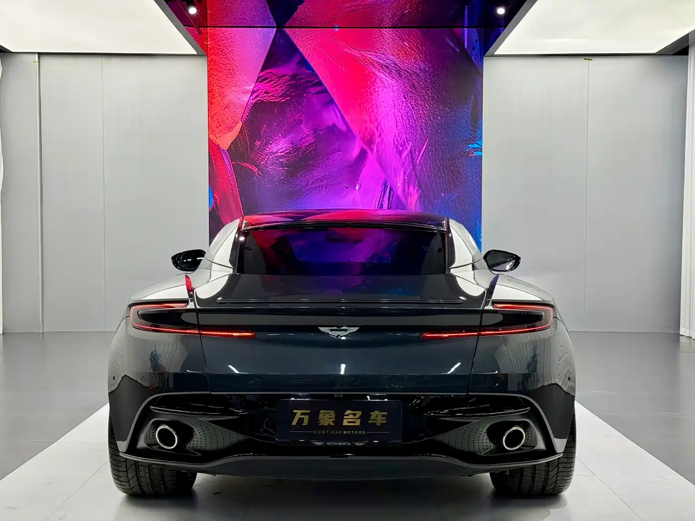 Aston Martin DB11 2020 2019 Model 4.0T V8 Coupe