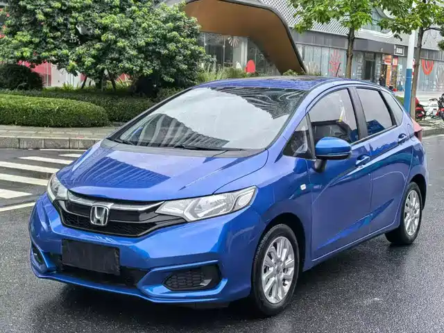  Honda Fit 2018 1.5L CVT Comfort Sunroof Edition