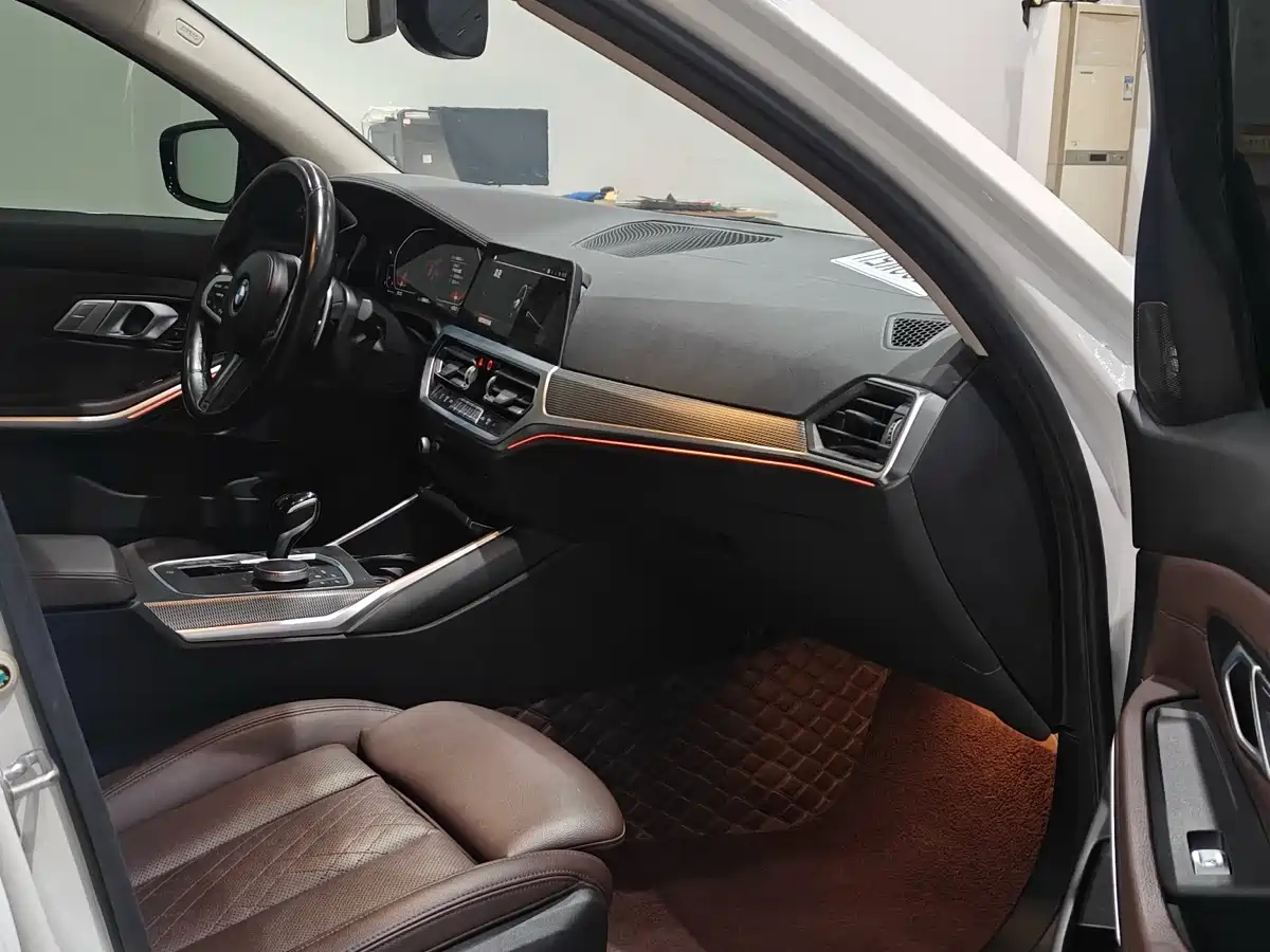 BMW 3 Series 2022 325Li M Sport Shadow Edition фото 8