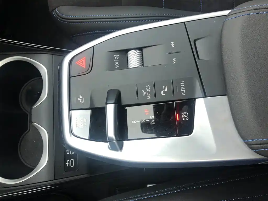 BMW X1 M35Li 2024 M35Li фото 11