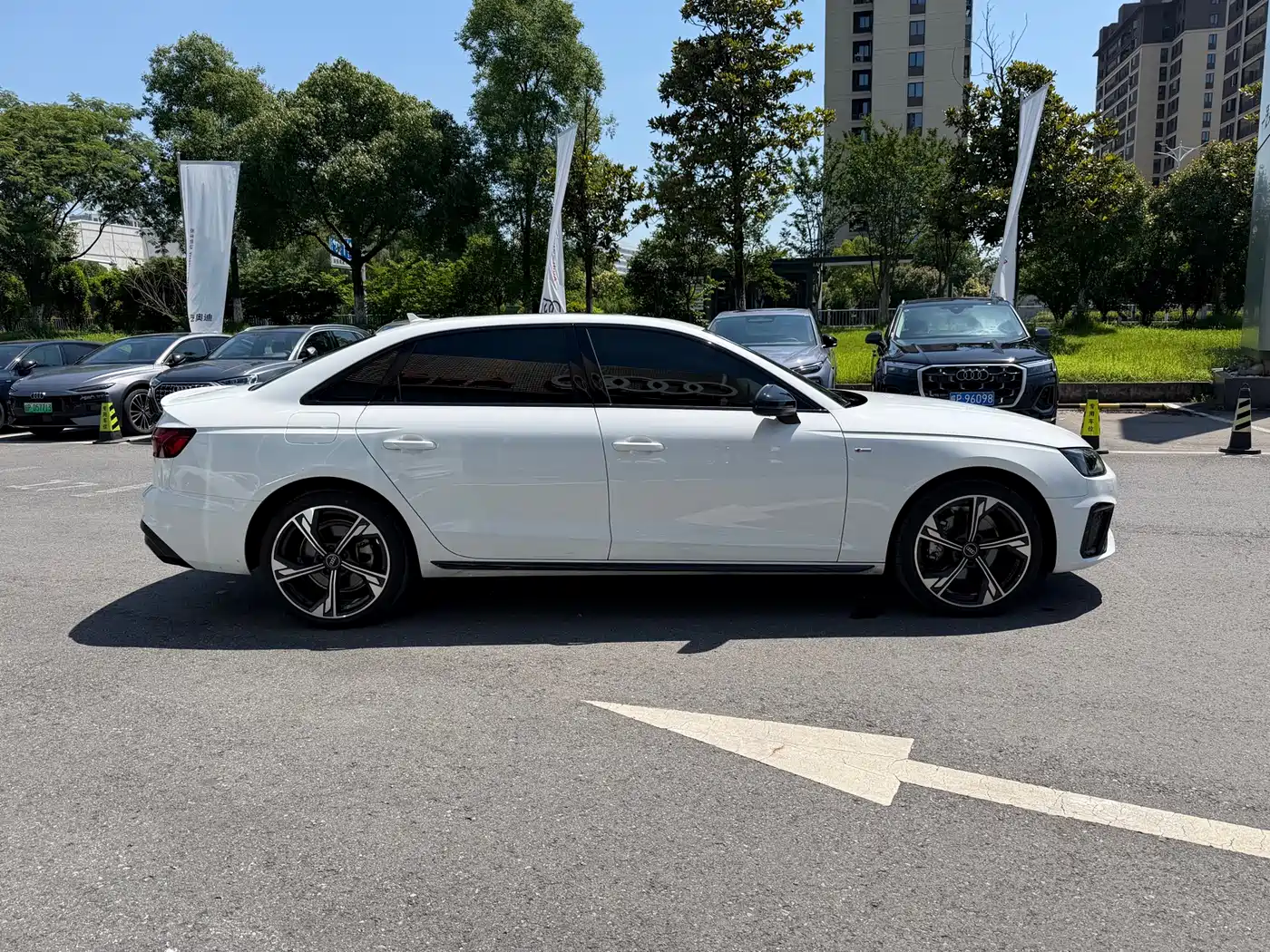 AUDI A4L