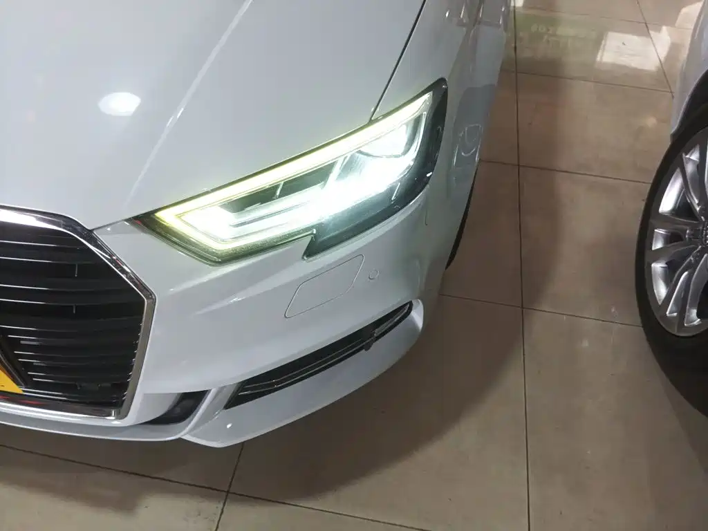 Фото 21 - Audi A3