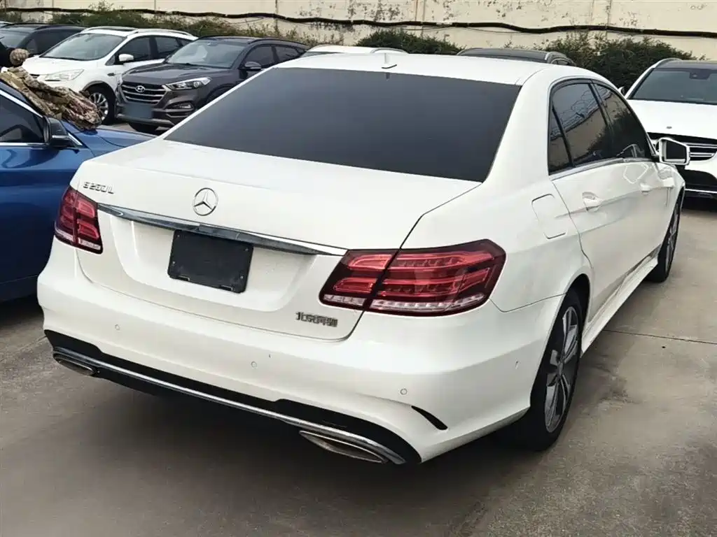 Mercedes-Benz E-Class 2015 Facelift E 260 L Sport фото 7