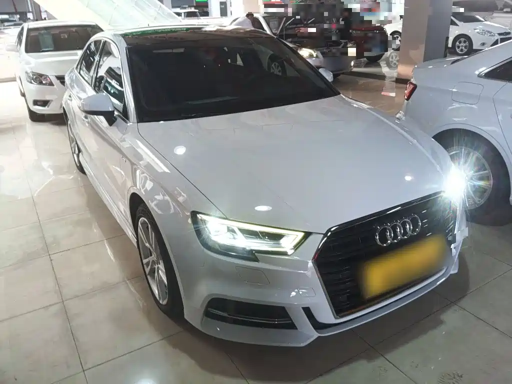 Фото 25 - Audi A3