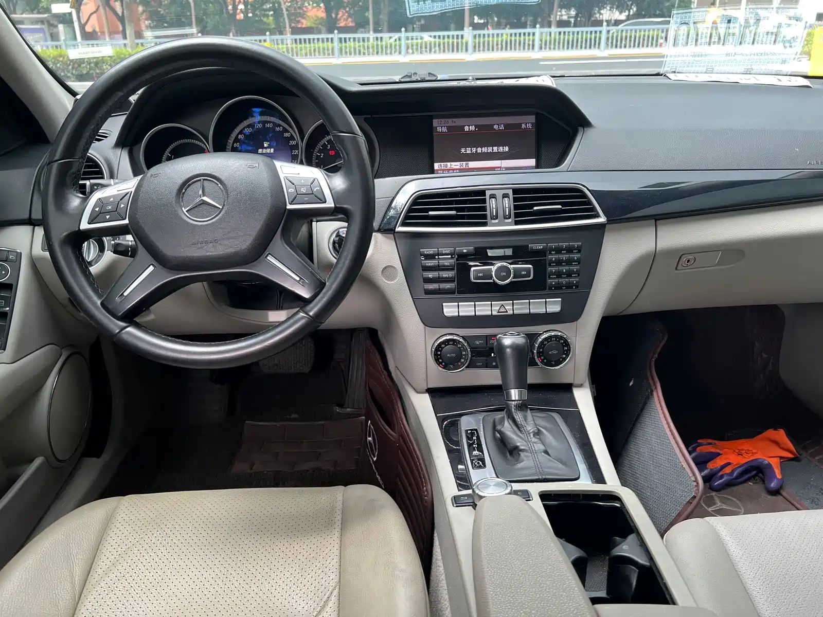 Фото 11 - Mercedes-Benz C-Class