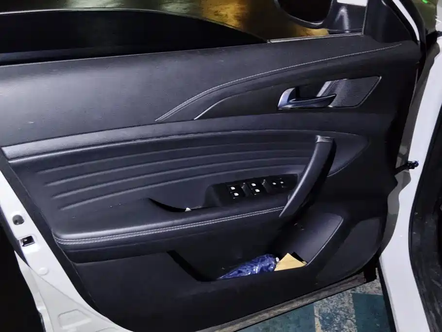 Changan CS35 PLUS 2019 2019 1.4T DCT Smooth Connect Blue Whale Edition