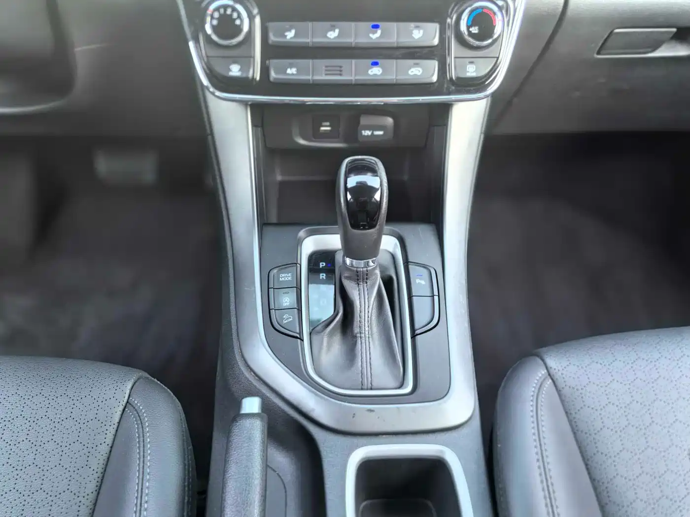 Hyundai Beijing Hyundai ix35 2020 2.0L Automatic 2WD Zhiyong·Changxiang Edition фото 12