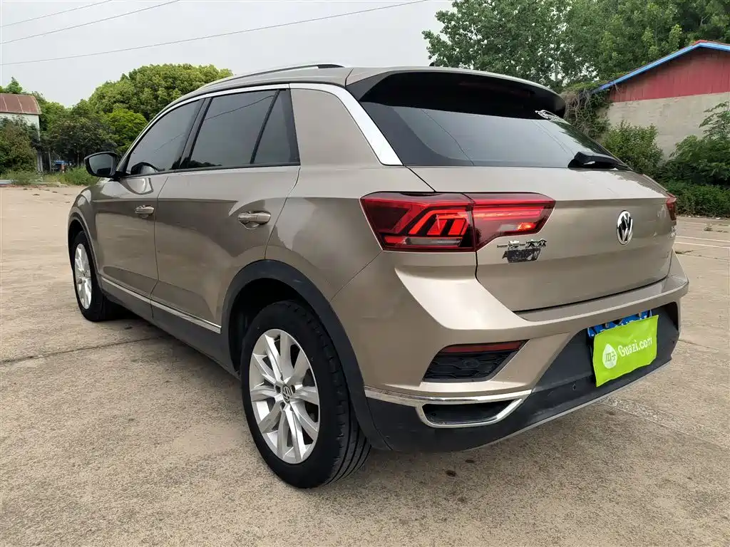 Volkswagen T-ROC 2018 230TSI DSG 2WD Progressive China V фото 5