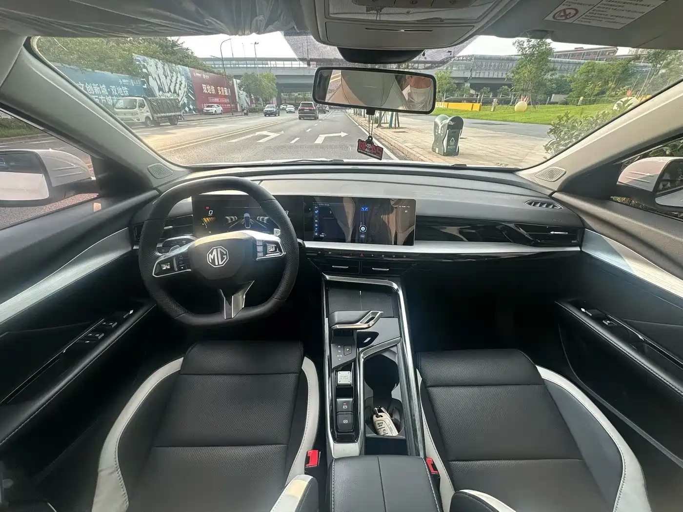 MG MG5 Scorpio 2022 2022 1.5T Luxury Edition