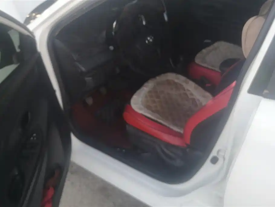 Toyota Vios 2017 1.3L Manual Advance фото 9