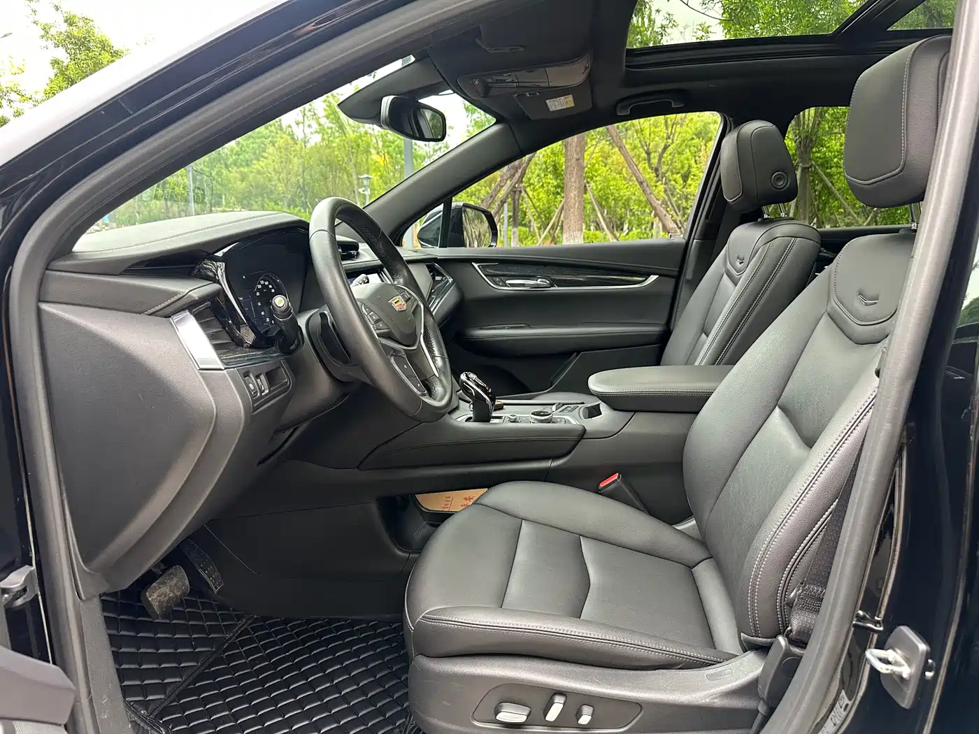 CADILLAC XT5