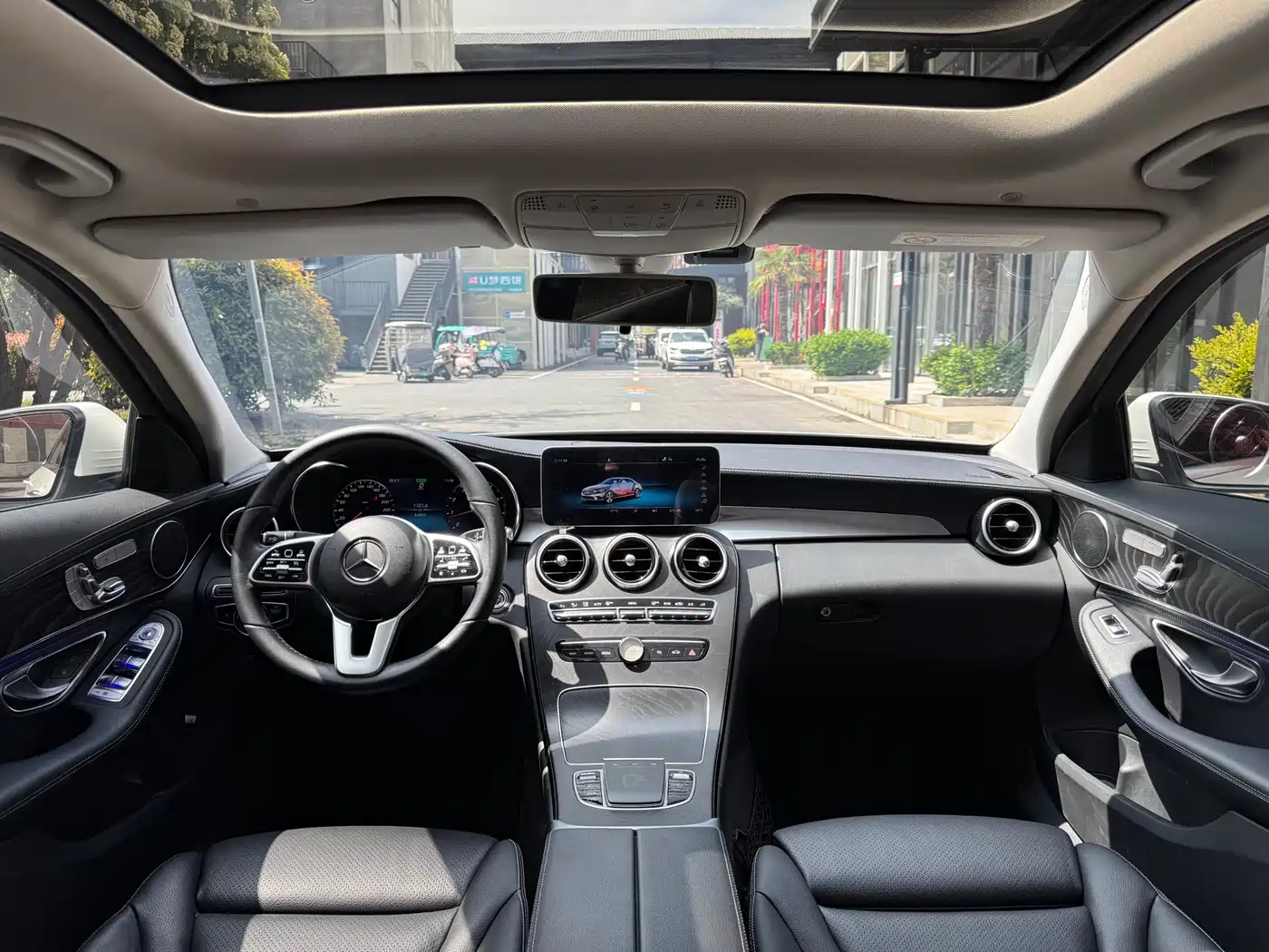 Mercedes-Benz C-Class 2019 Facelift C 260 L Sport фото 12