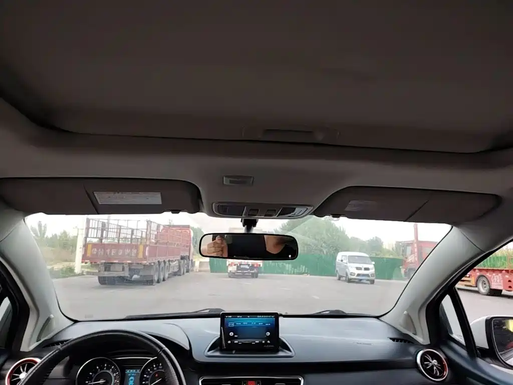 Haval H1 2017 Blue Label 1.5L AMT Luxury фото 18