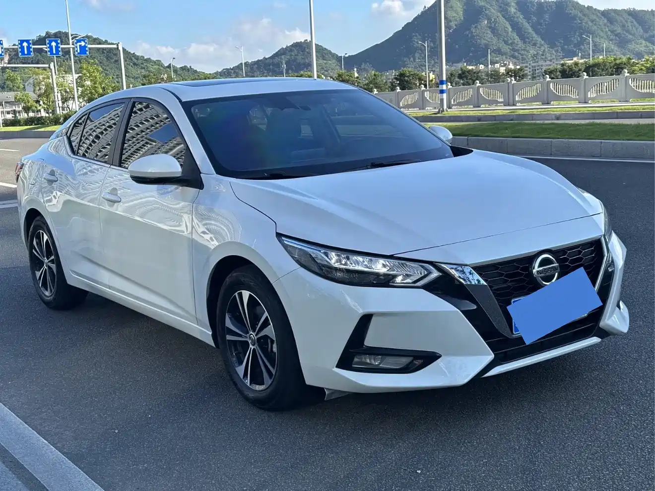 Nissan SYLPHY, миниатюра 3