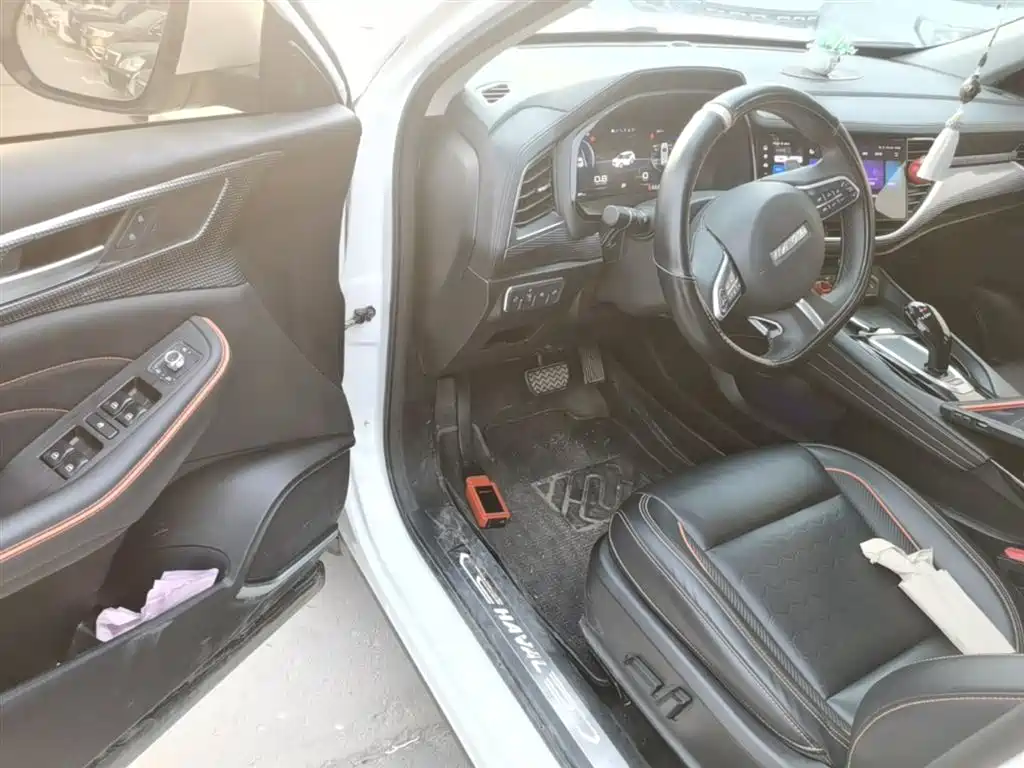 Фото 16 - Haval F7