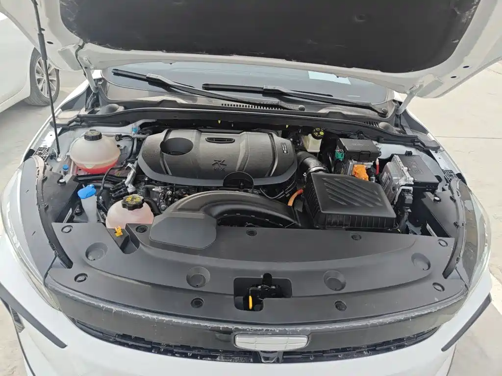 صورة 20 - Geely Emgrand L HiP