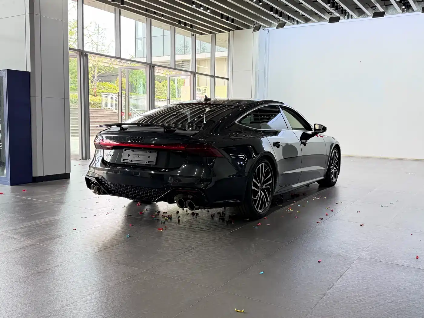 Фото 18 - Audi A7