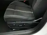 Photo 20 - Volkswagen Golf
