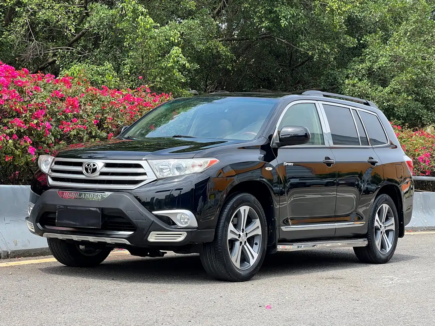 Toyota Highlander 2012 2.7L 2WD 7-Seater Luxury Edition