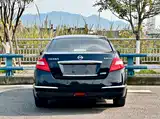 Photo 7 - Nissan Teana