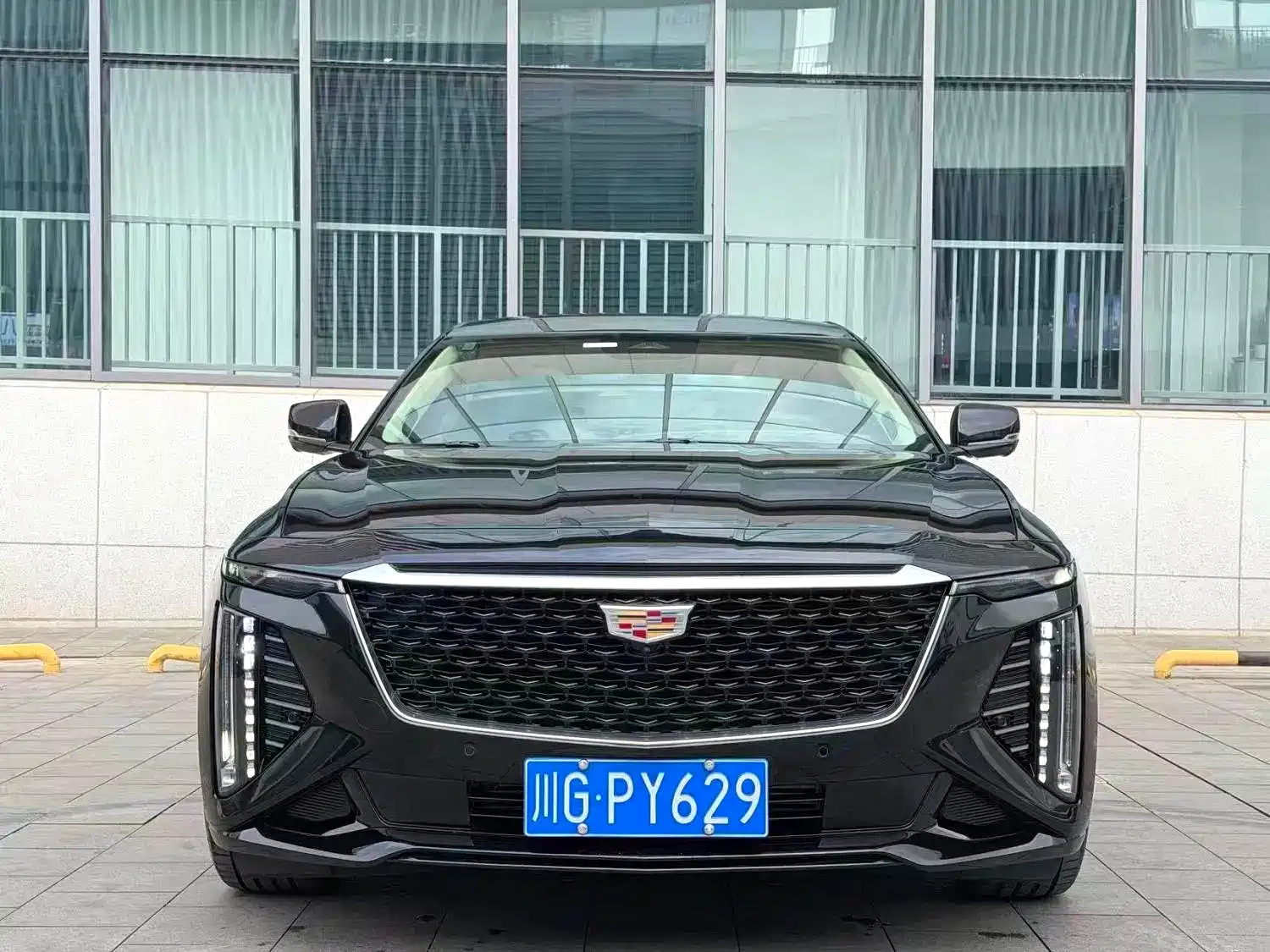 Фото 2 - Cadillac CT6