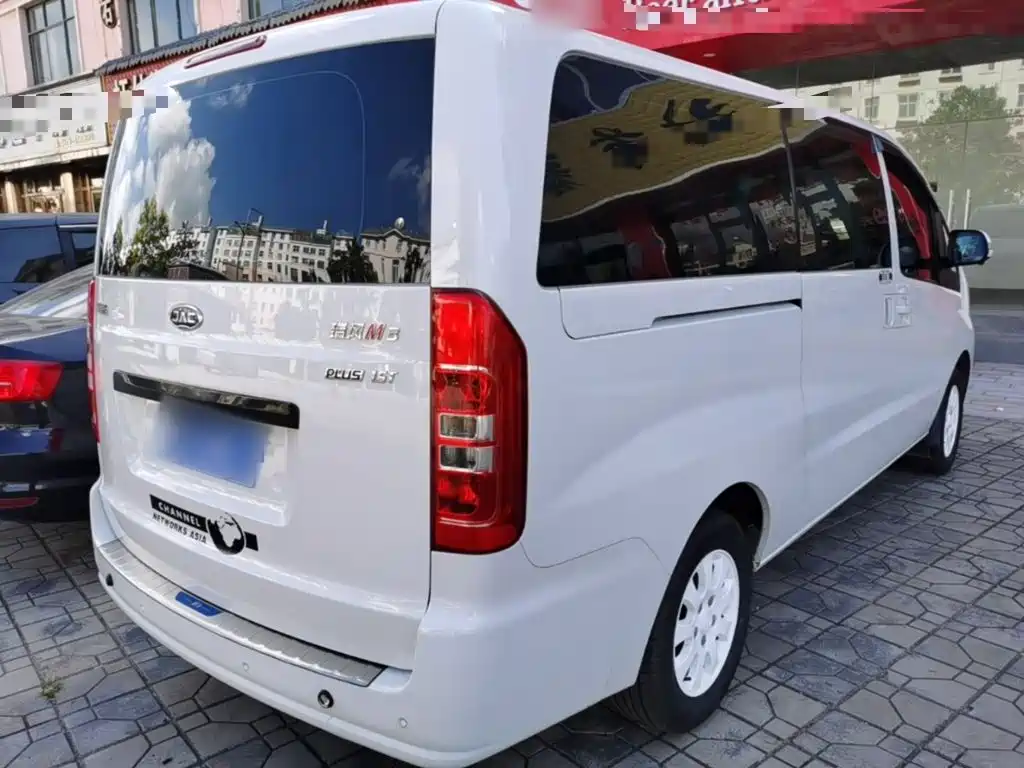 JAC Refine M3 2025 2025 PLUS 1.5T Manual Classic 7-Seater