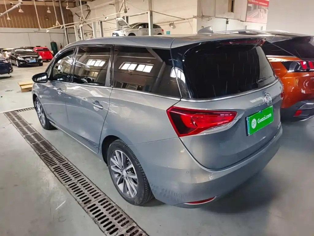 Buick GL6 2018 2018 18T 6-Seater Premium