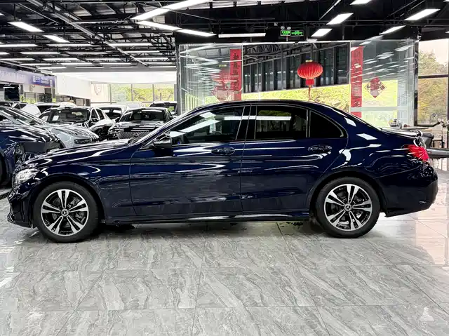 Mercedes-Benz C-Class 2019 C 260 Sport — фото 4