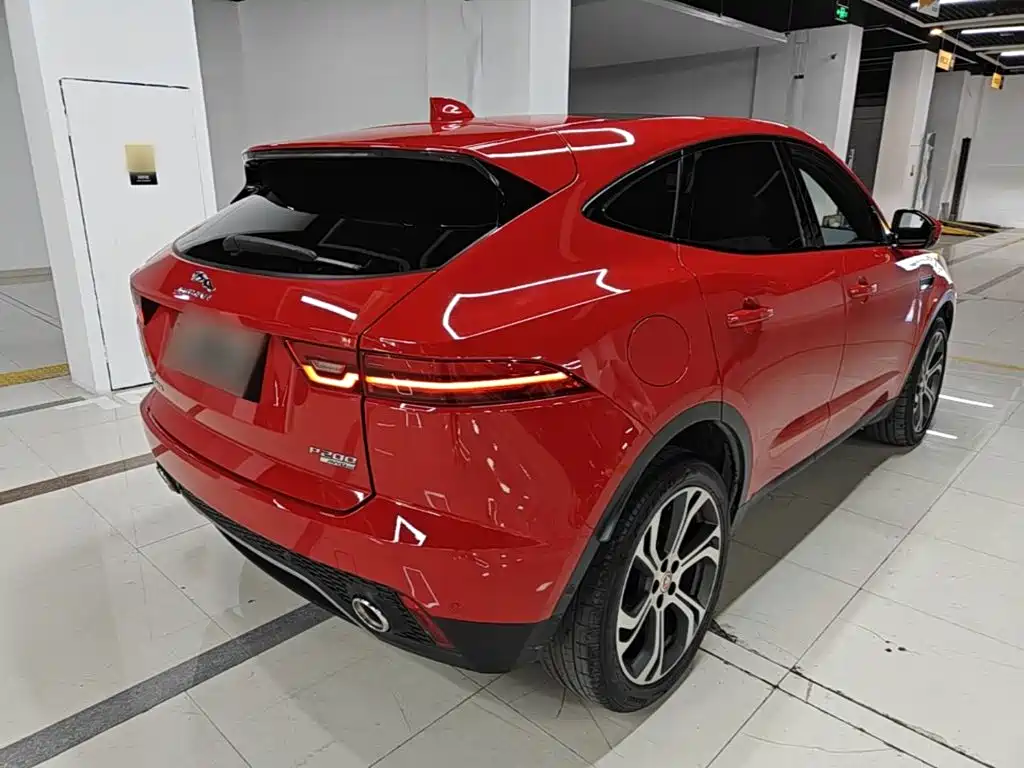 Photo 7 - Jaguar E-PACE