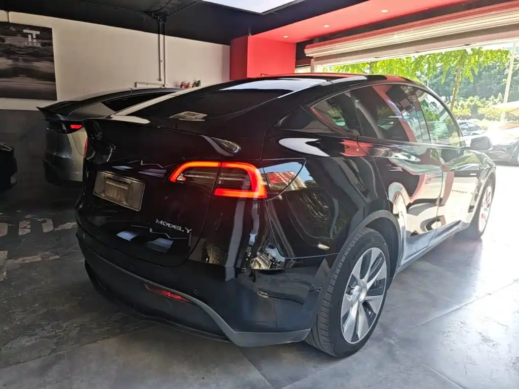 Tesla Model Y 2021 2021 Standard Range Rear-Wheel Drive