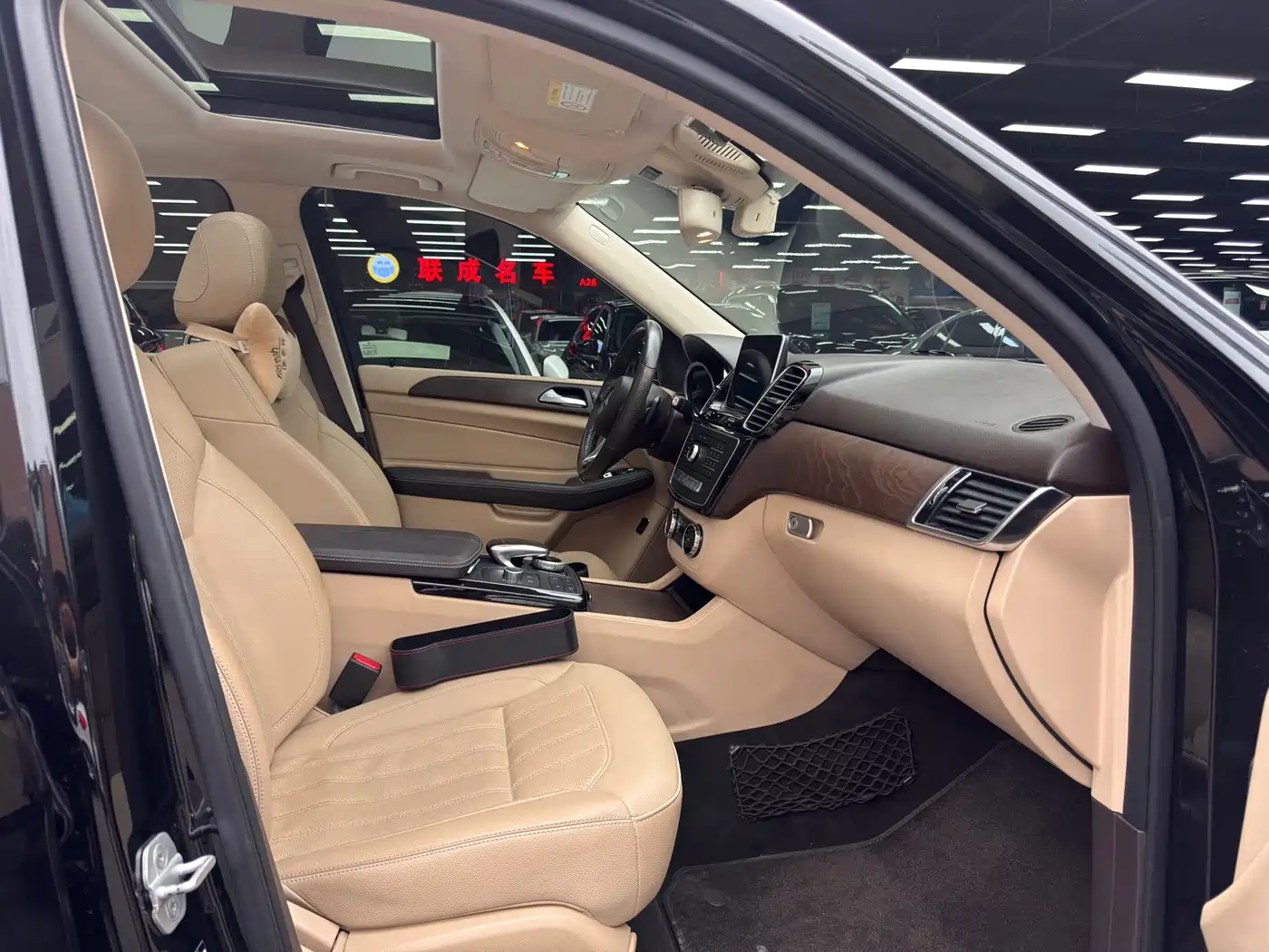 Mercedes-Benz GLE 2015 GLE 400 4MATIC фото 16