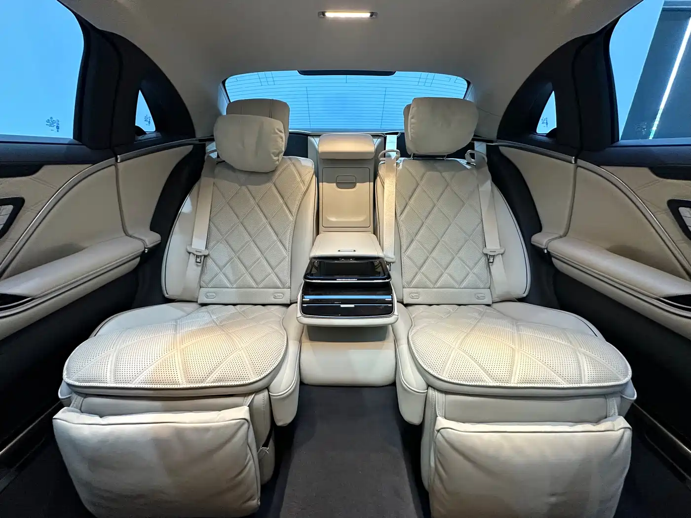 MERCEDES-BENZ MAYBACH S-CLASS