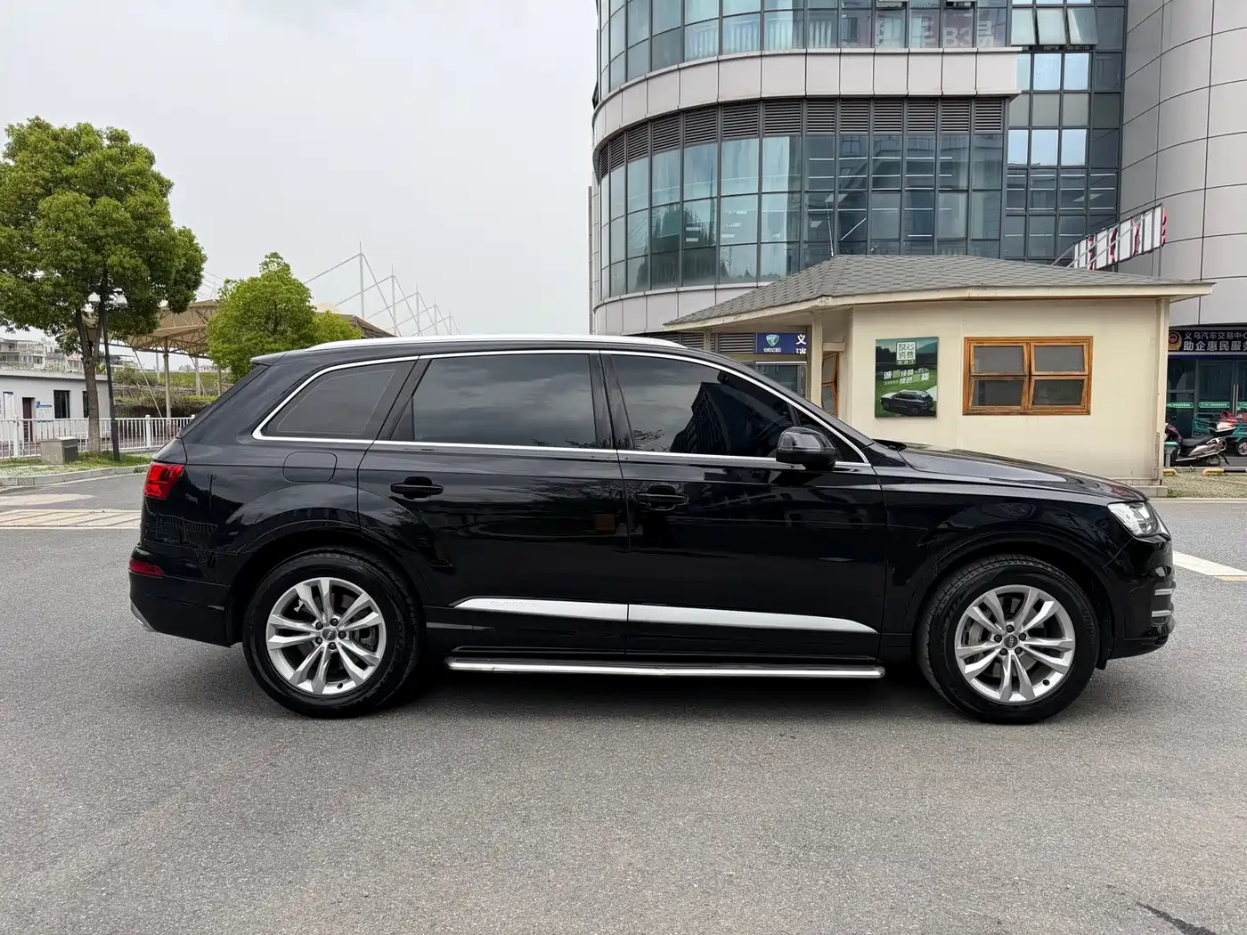 Audi Q7 2018 45 TFSI Technology фото 4