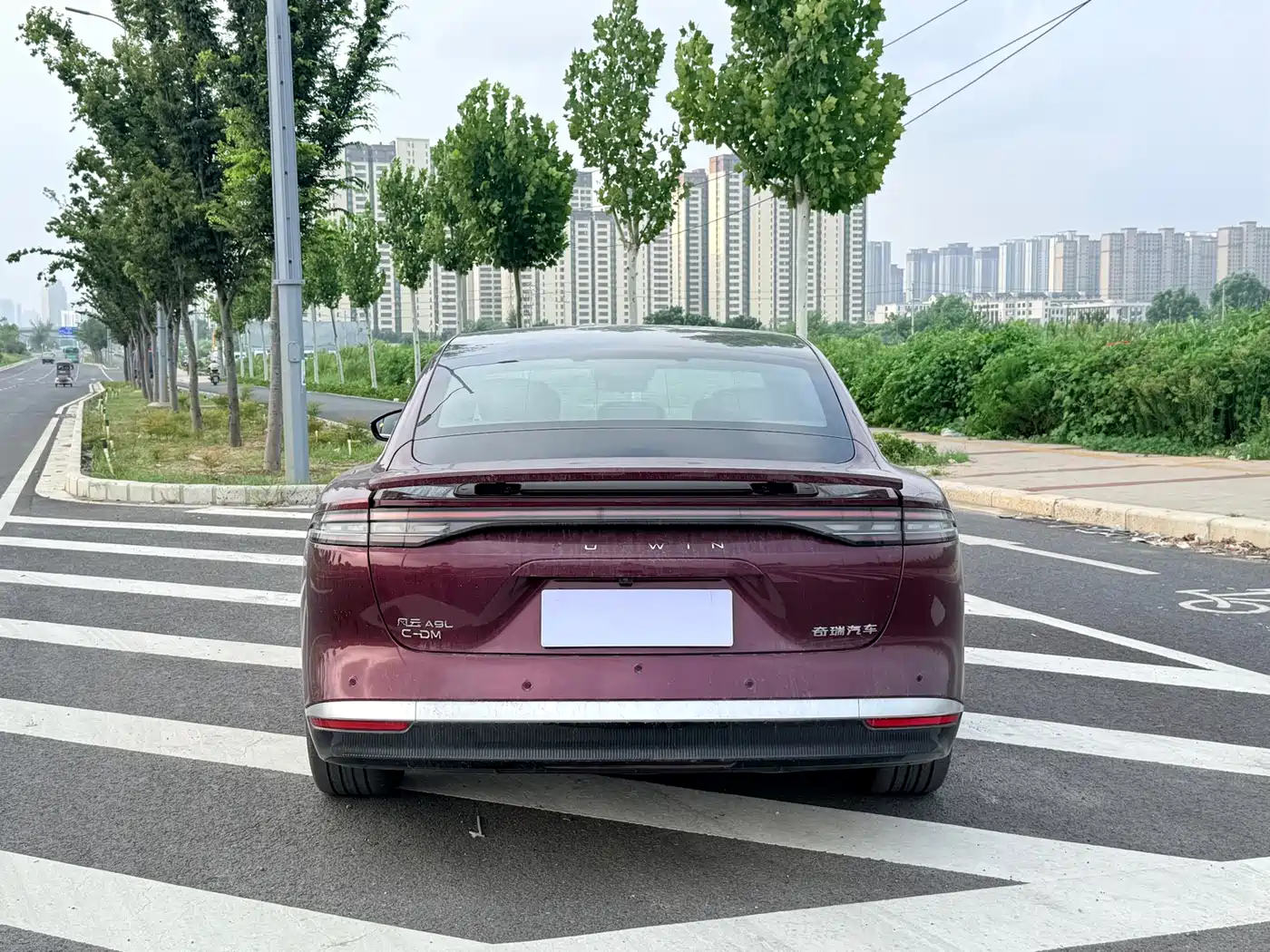 Chery Fengyun Fengyun A9L 2025 2025 Model 4WD High-performance Summit Edition