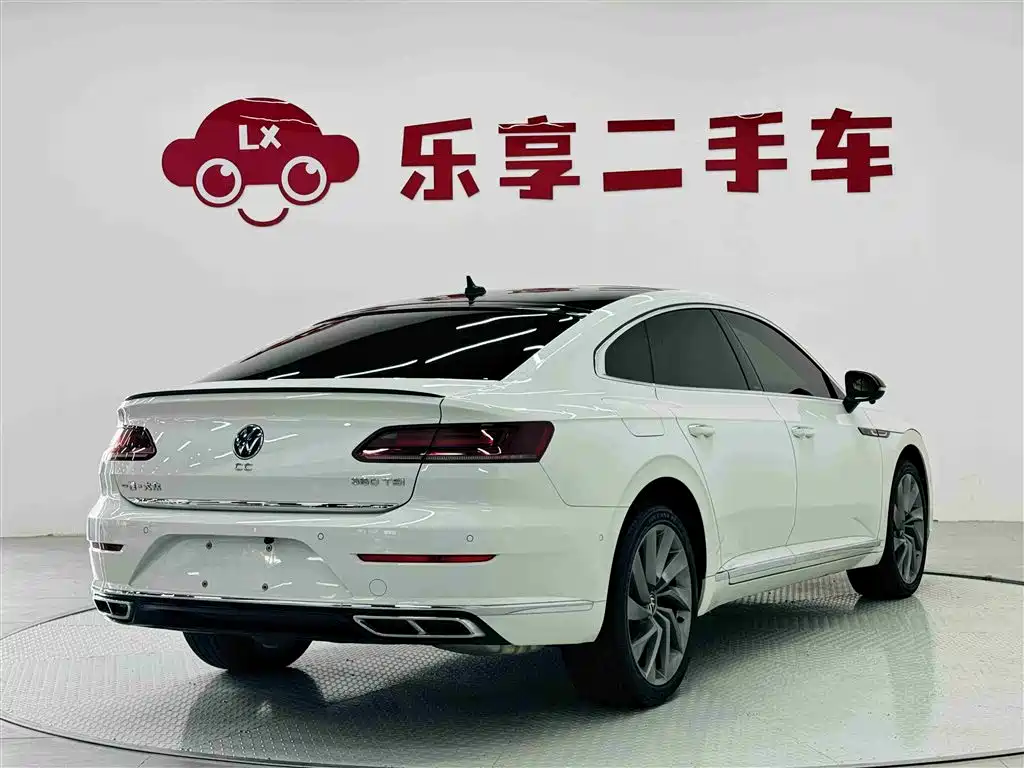Volkswagen FAW-Volkswagen CC 2021 380TSI Eye-catching Edition фото 5